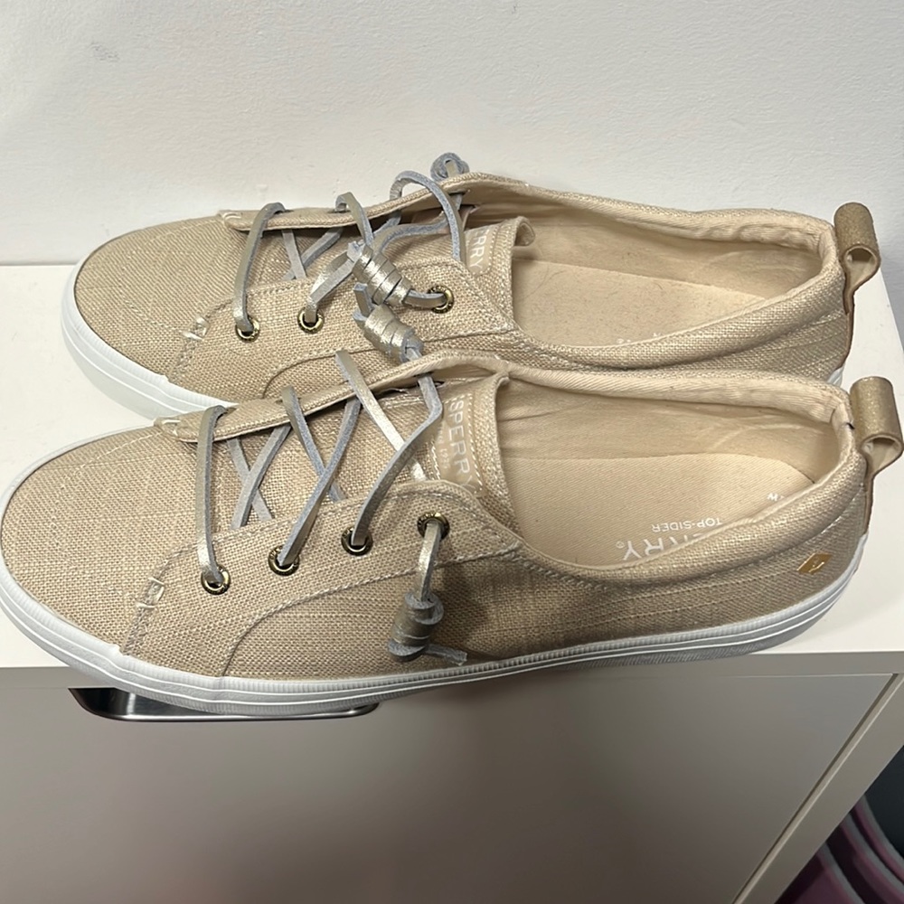 Brand new never worn Sperry top siders.
